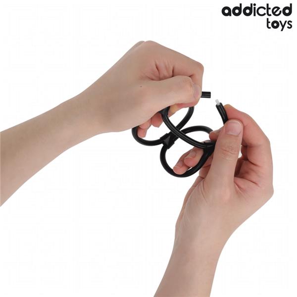 TRIPLE PENIS RING