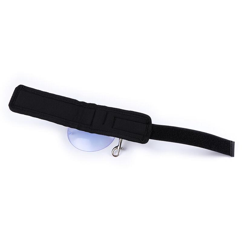 SUCTION CUP WRIST RESTRAINTS