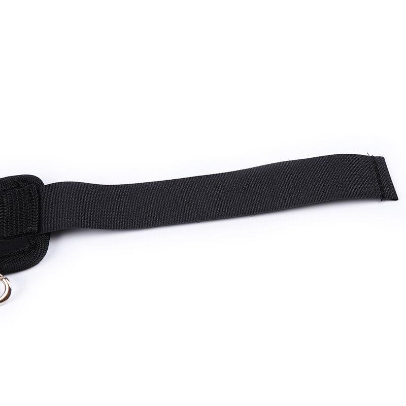 SUCTION CUP WRIST RESTRAINTS