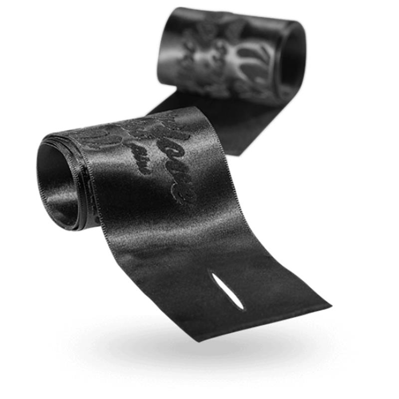 LES PETITS BONBONS SENSUAL SILKY HANDCUFFS