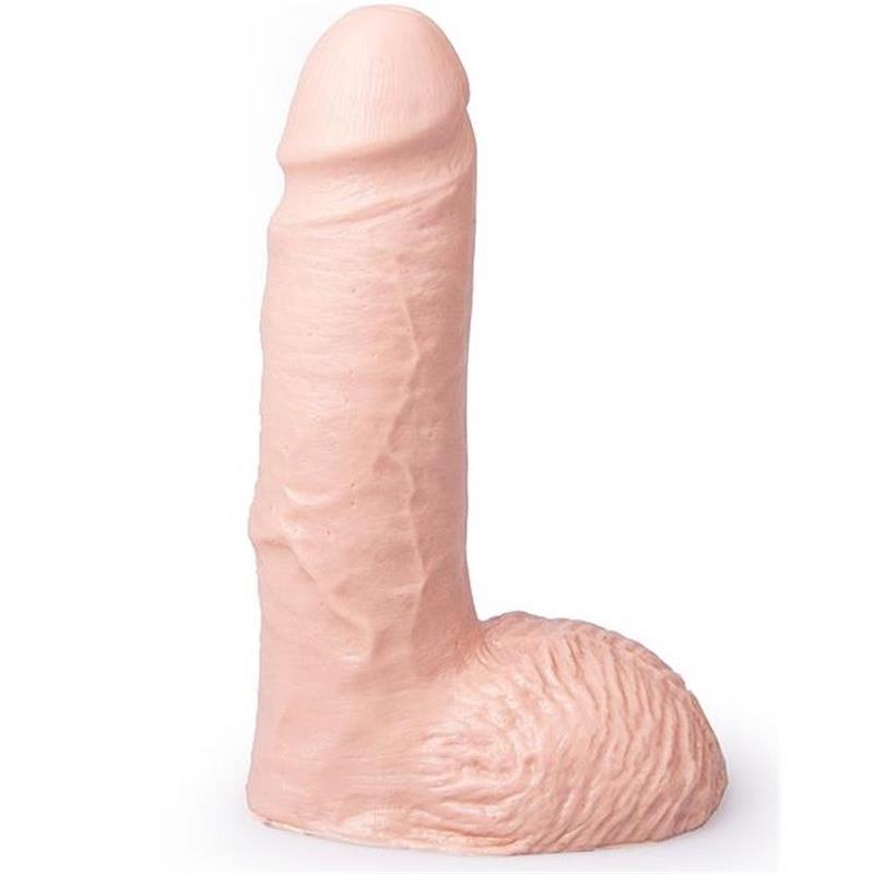 DILDO NATURAL COLOR MARCEL 17 CM
