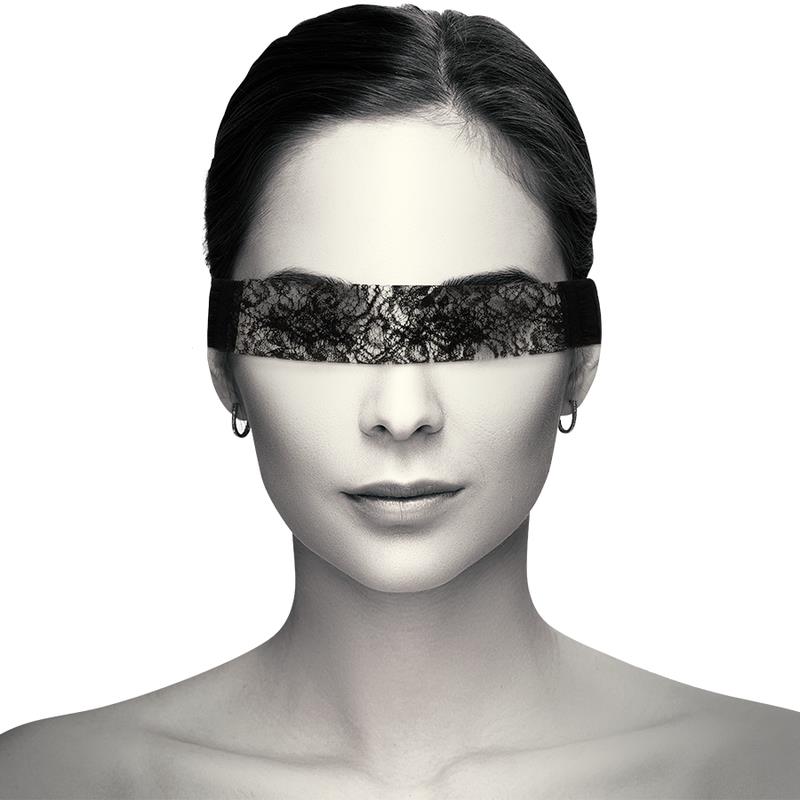 LACE MASK BLACK
