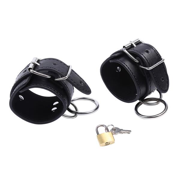 O-RING LOCKED WRIST RESTRAINTS