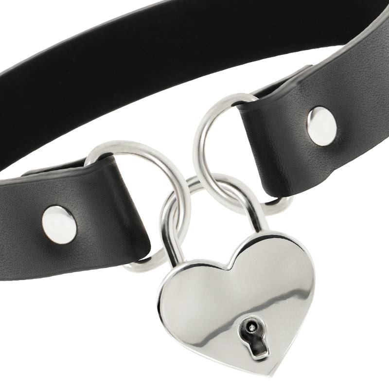 VEGAN LEATHER NECKLACE WITH HEART ACCESSORY WITH KEY